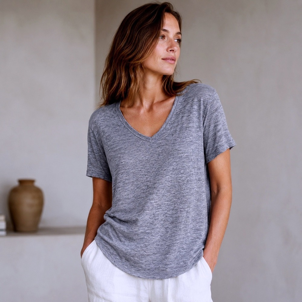 Vince Linen V-Neck Tee Relaxed Fit Short Sleeve Blue Gray Heather Quiet Luxury M